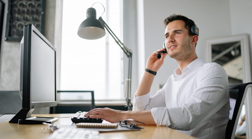 A man working in a call center