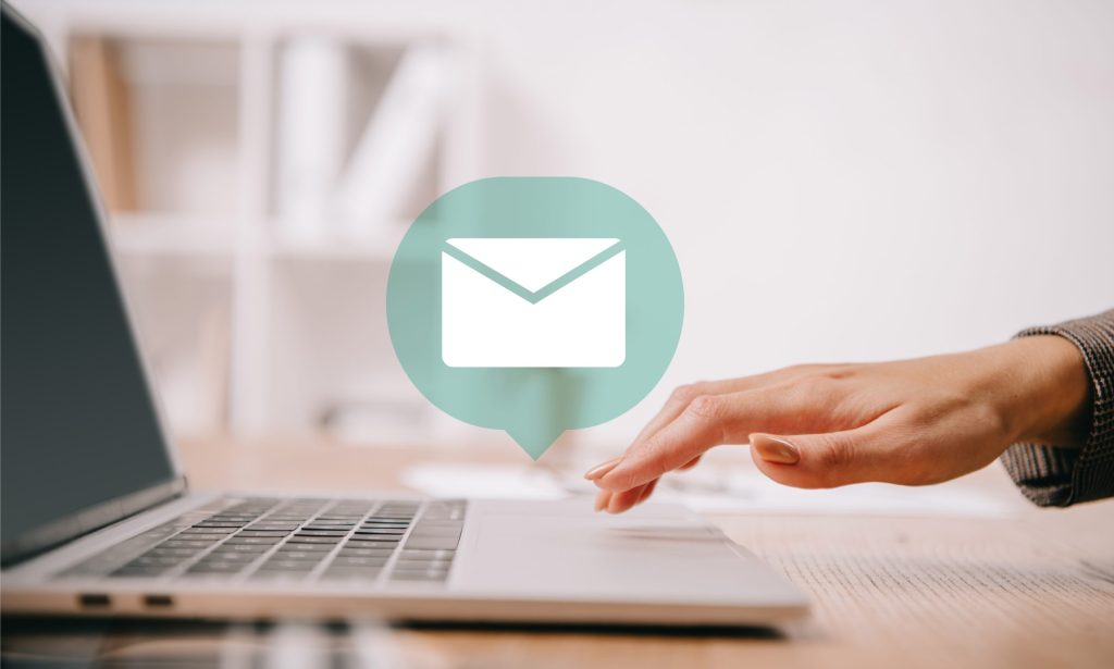 Email floating icon
