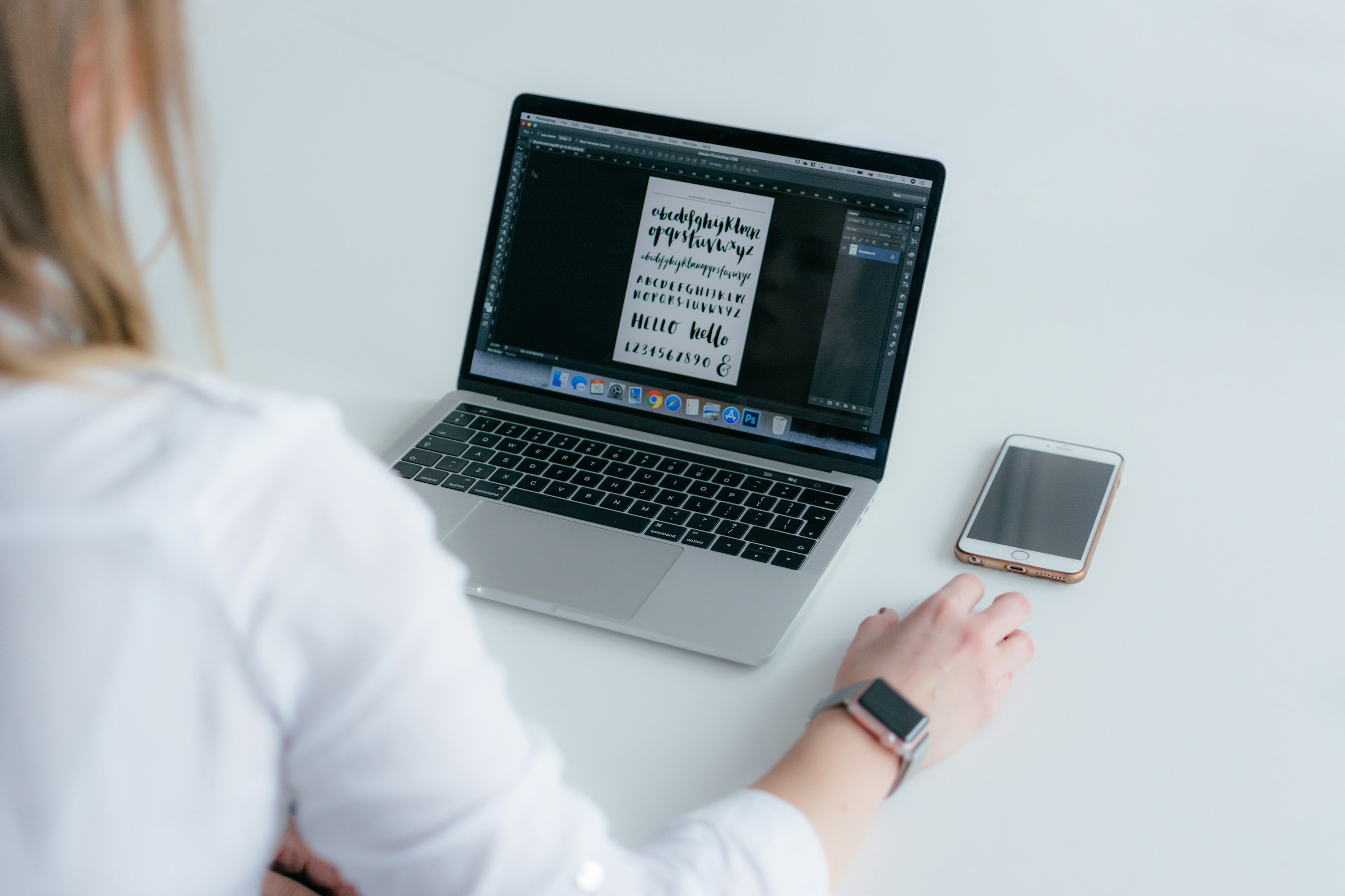 17 Free Logo Makers for Entrepreneurs on a Budget